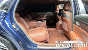 Genesis G90 Бензин 3.5 Turbo e-S/C AWD LWB 2025 года из Южной Кореи