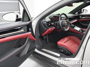 Porsche Panamera 2.9 AWD 2024 года из Южной Кореи