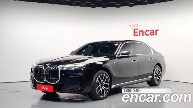 BMW 7-Series 740i sDrive M Sport 2023 года из Кореи