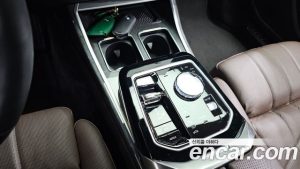 BMW 7-Series 740i sDrive M Sport 2023 года из Южной Кореи