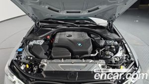 BMW 3-Series 320i Touring M Sport 2024 года из Южной Кореи