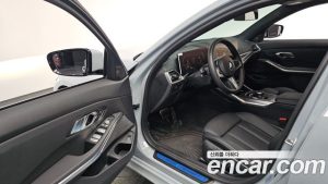 BMW 3-Series 320i Touring M Sport 2024 года из Южной Кореи