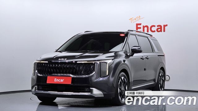 Kia Canival Бензин 7-Seater Signature 2024 года из Кореи