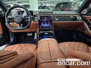 Mercedes-Benz S-Class S500L 4MATIC 2024 года из Южной Кореи