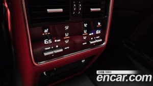 Porsche Cayenne 3.0 2023 года из Южной Кореи
