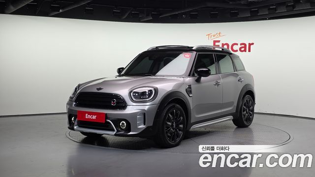 Mini Countryman CLASSIC 2024 года из Кореи
