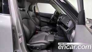 Mini Countryman CLASSIC 2024 года из Южной Кореи