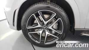 Mercedes-Benz GLE-Class AMG GLE53 4MATIC+ 2023 года из Южной Кореи