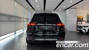 Mercedes-Benz GLE-Class GLE300d 4MATIC 2025 года из Южной Кореи