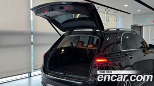 Mercedes-Benz GLE-Class GLE300d 4MATIC 2025 года из Южной Кореи