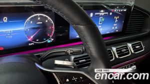 Mercedes-Benz GLE-Class GLE300d 4MATIC 2025 года из Южной Кореи