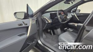 BMW iX xDrive50 Sport Plus 2023 года из Южной Кореи