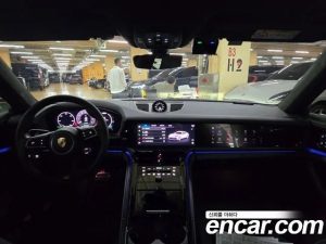 Porsche Panamera 2.9 AWD 2025 года из Южной Кореи