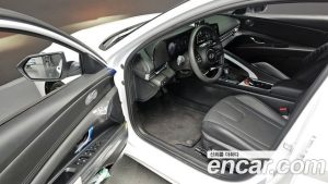 Hyundai AVANTE 1.6 2026 года из Южной Кореи