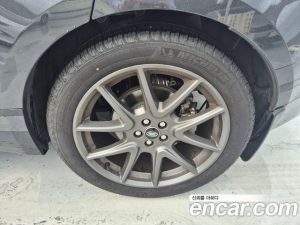 Land Rover Range Rover Velar 3.0 P400 Dynamic HSE 2025 года из Южной Кореи