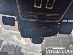 Land Rover Range Rover Velar 3.0 P400 Dynamic HSE 2025 года из Южной Кореи