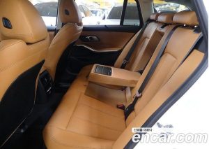 BMW 3-Series 320d Touring 2025 года из Южной Кореи