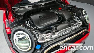 Mini Cooper Favoured 2025 года из Южной Кореи