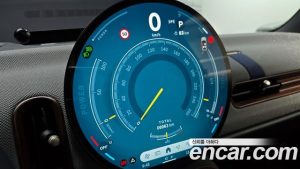Mini Cooper Favoured 2025 года из Южной Кореи