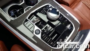 BMW X7 M60i xDrive M Sport 6 2023 года из Южной Кореи