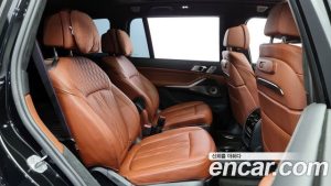 BMW X7 M60i xDrive M Sport 6 2023 года из Южной Кореи