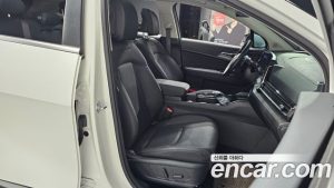 Kia Sportage Signature 2WD 2024 года из Южной Кореи