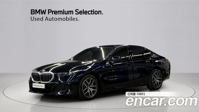 BMW 5-Series 520i M Sport 2024 года из Кореи