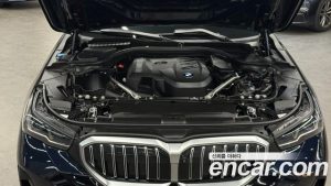 BMW 5-Series 520i M Sport 2024 года из Южной Кореи