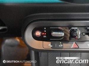 Mini Cooper Favoured 2025 года из Южной Кореи