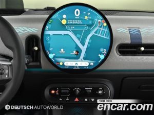 Mini Cooper Favoured 2025 года из Южной Кореи