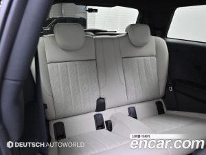 Mini Cooper Favoured 2025 года из Южной Кореи