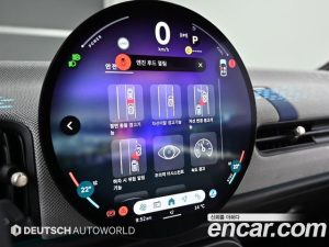 Mini Cooper Favoured 2025 года из Южной Кореи