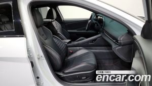 Hyundai AVANTE 1.6 2024 года из Южной Кореи