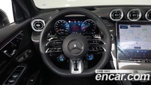 Mercedes-Benz GLC-Class AMG GLC43 4MATIC 2025 года из Южной Кореи