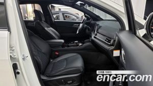 Kia Sportage 30 Edition 2WD 2024 года из Южной Кореи
