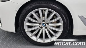 BMW 5-Series 530i Luxury 2023 года из Южной Кореи