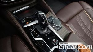 BMW 5-Series 530i Luxury 2023 года из Южной Кореи