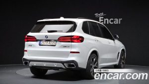 BMW X5 xDrive 40i M Sport 2024 года из Южной Кореи