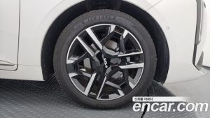 Kia K8 Noblesse 2025 года из Южной Кореи