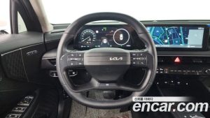 Kia K8 Noblesse 2025 года из Южной Кореи