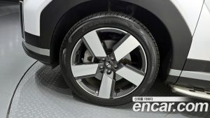 Hyundai Santafe Бензин 2.5T 2WD 2024 года из Южной Кореи