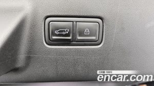 Hyundai Santafe Бензин 2.5T 2WD 2024 года из Южной Кореи