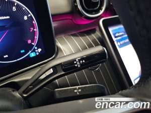 Mercedes-Benz C-Class C300 4MATIC Avantgarde 2024 года из Южной Кореи