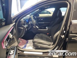 Mercedes-Benz C-Class C300 4MATIC Avantgarde 2024 года из Южной Кореи