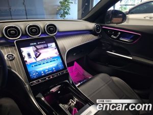 Mercedes-Benz C-Class C300 4MATIC Avantgarde 2024 года из Южной Кореи