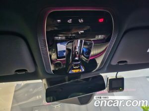 Mercedes-Benz C-Class C300 4MATIC Avantgarde 2024 года из Южной Кореи