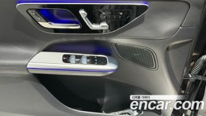 Mercedes-Benz GLC-Class GLC220 d 4MATIC 2023 года из Южной Кореи