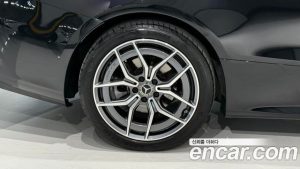 Mercedes-Benz E-Class E300d 4MATIC Coupe 2023 года из Южной Кореи