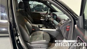 Mercedes-Benz GLB-Class GLB250 4MATIC 2023 года из Южной Кореи