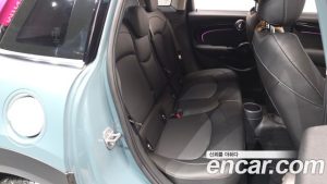 Mini Cooper 5Door MULTITONE Edition 2023 года из Южной Кореи